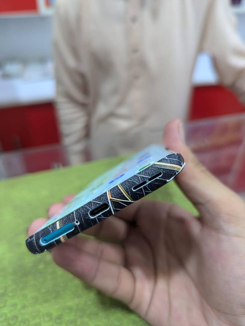 One Plus 8 Pro 4