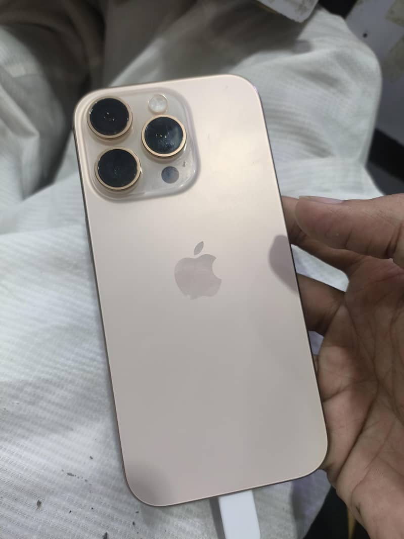 Iphone 16pro 1