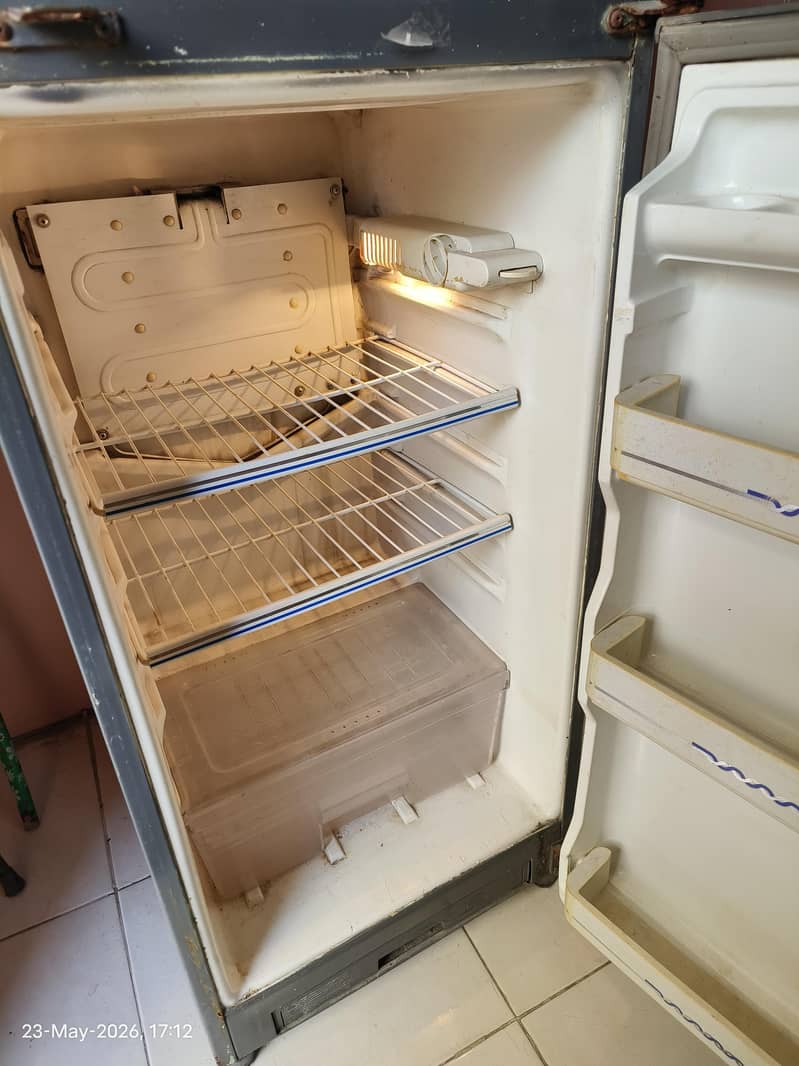 Fridge 3