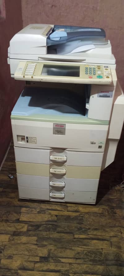Ricoh Commercial Printer for Sale - Clean Body (SC 672 Error)