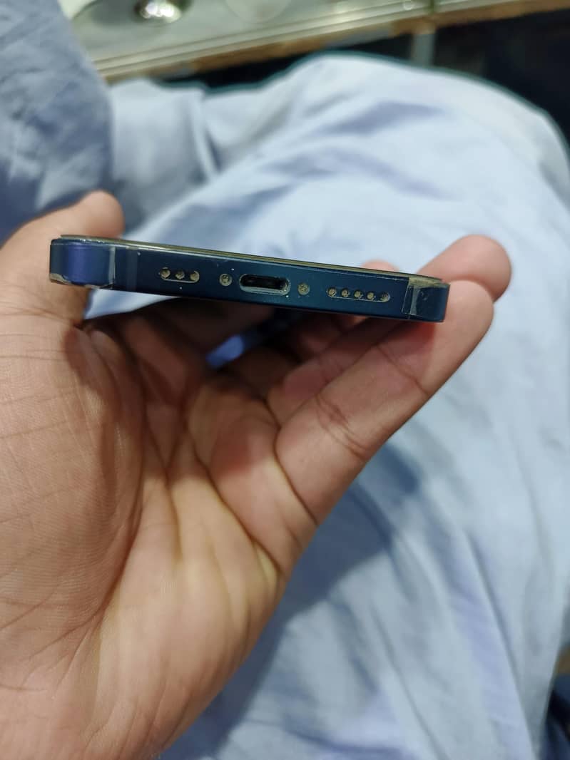 iphone 12 2
