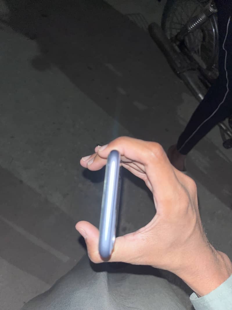 Iphone 11 3