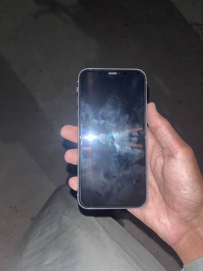 Iphone 11 4
