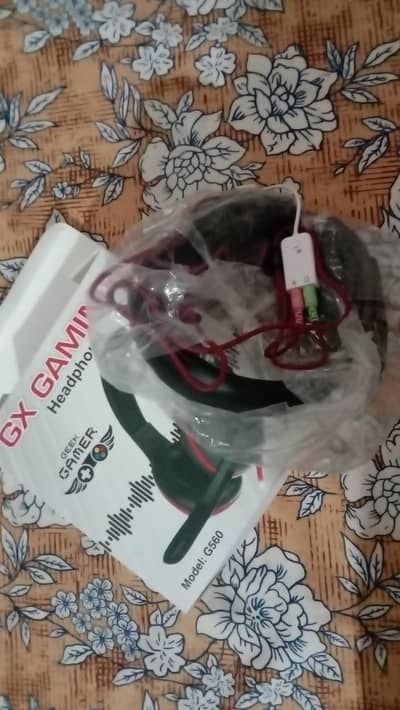 headphones brand new
