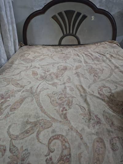 2 Single beds