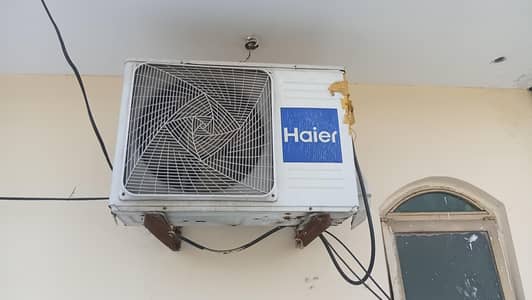 HAIER 1.5 TON NON INVERTER