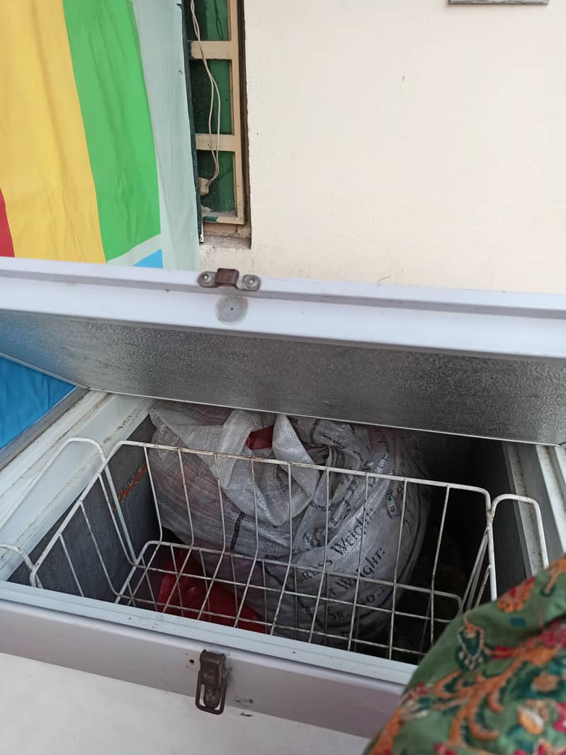 small defreezer 4