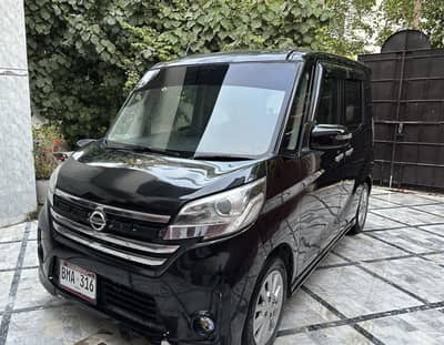Nissan Dayz Roox EcoIdle