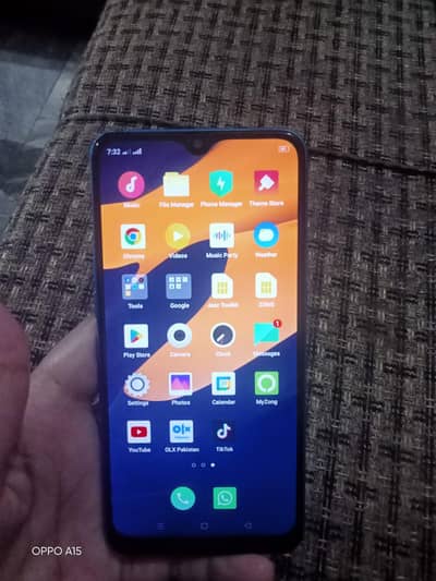 Oppo A12