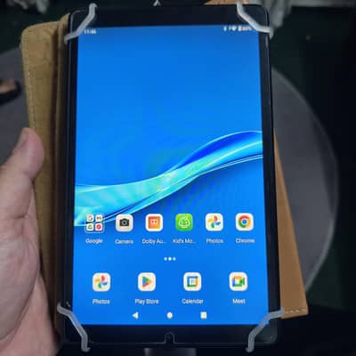 lenovo tab with box and cable