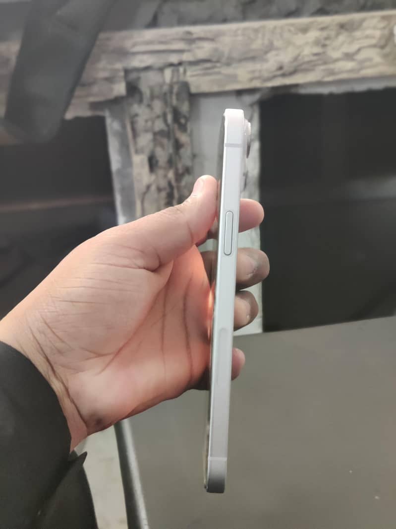 iphone 14 plus 2
