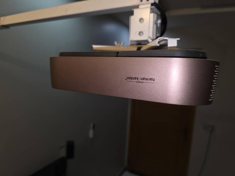 Viewsonic M2 1080p Smart LED Projector 4