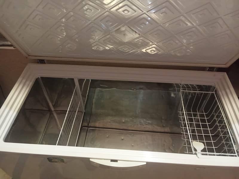 Deep freezer 0