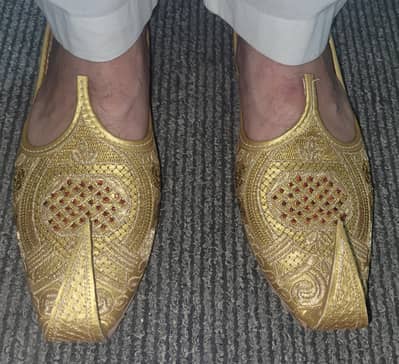 Golden Khussa