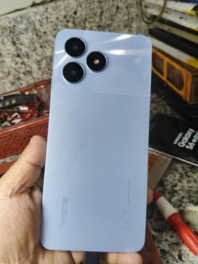 realme note 50  all ok box charger ok