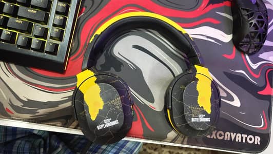 Razer Barracuda X 2022 Pubg Edition Wireless  Complete with box