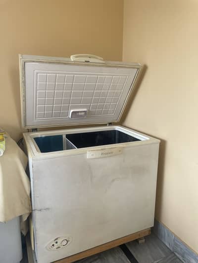 Mini refrigerator for sale |One door|
