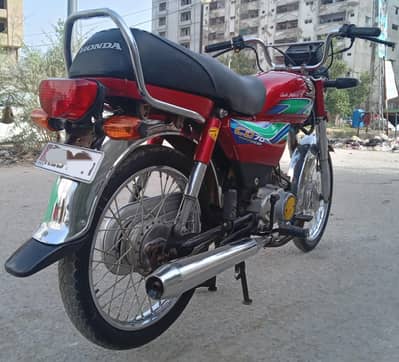 Honda CD-70 red colour Model 2018 for sale