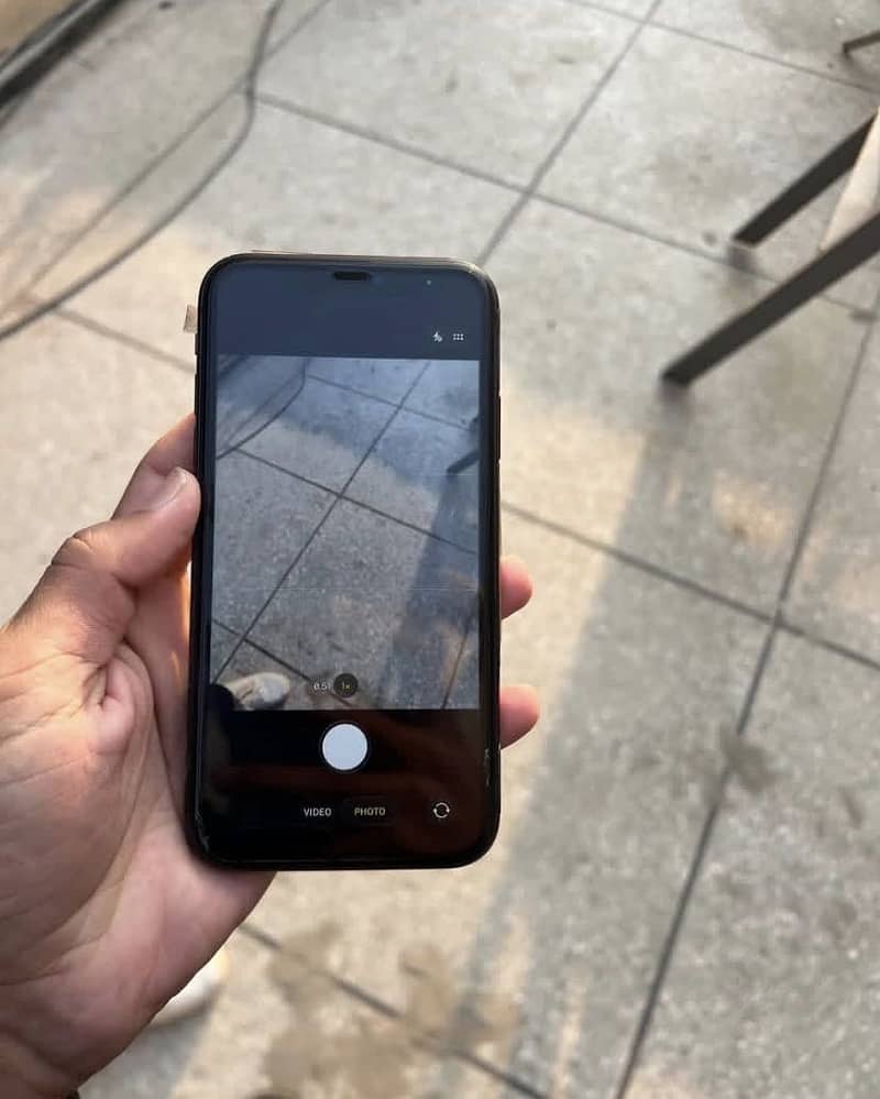 iPhone 11 7