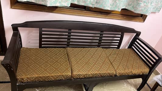 Sofa set 3 seater and 2 single seater for sale