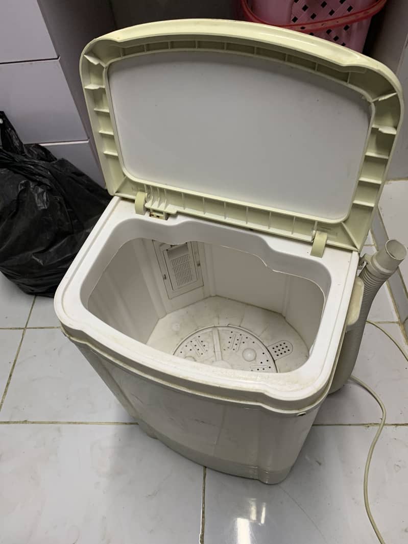 Mini washing machine 3