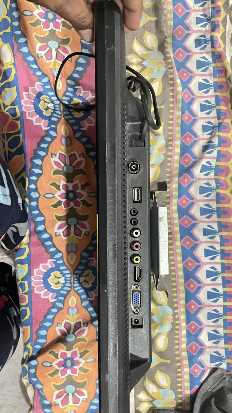 LCD LED 1
