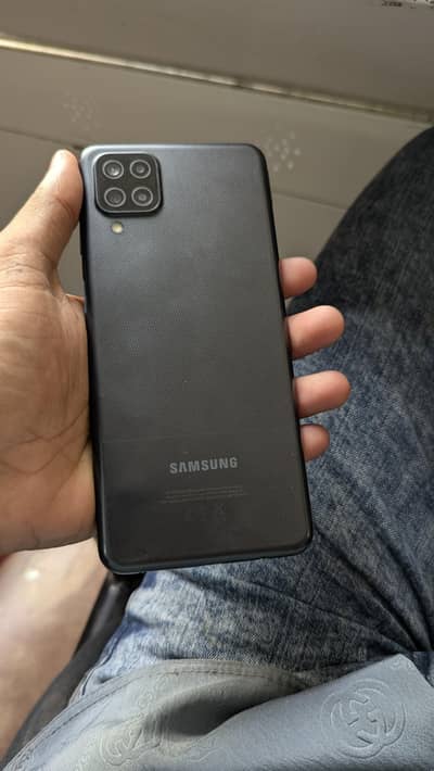 sumsung a12