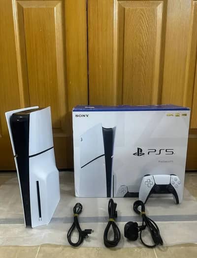 Sony playstation  ps 5 1Tb 2 controller 10 games DVD full box