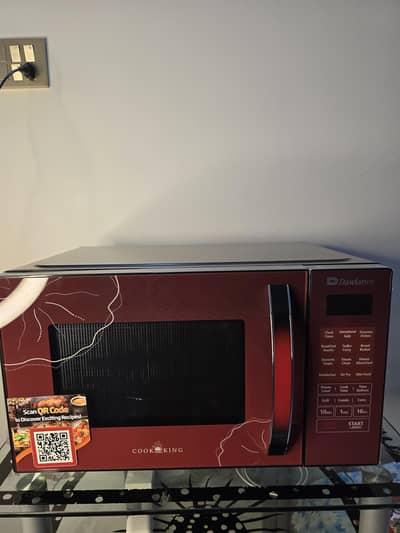 Dawlance  5_in_1 28L   Microwave like new