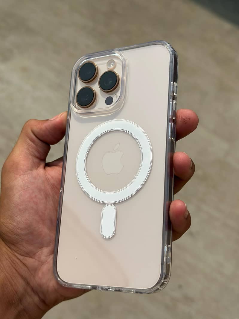 iphone 16 PM 2