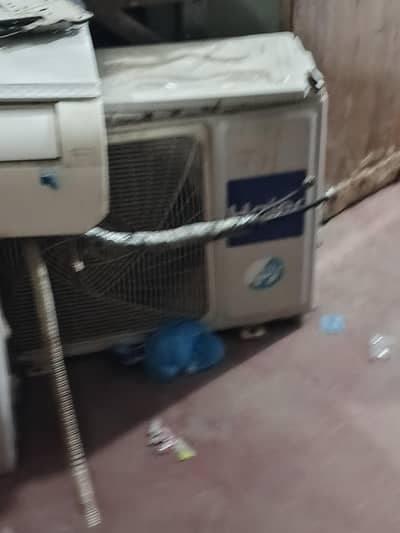 1 Haier inverter 2 Sade wo bhi Haier he