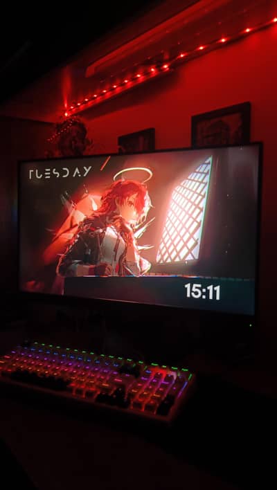 2k 24 inch Borderless Monitor