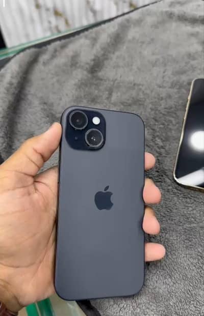 iPhone 15 jv