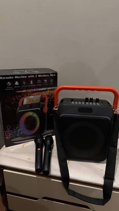 Heavy sound speaker