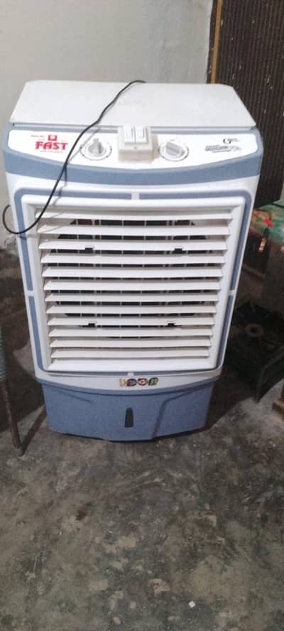 Ac/Dc air coler paltic body