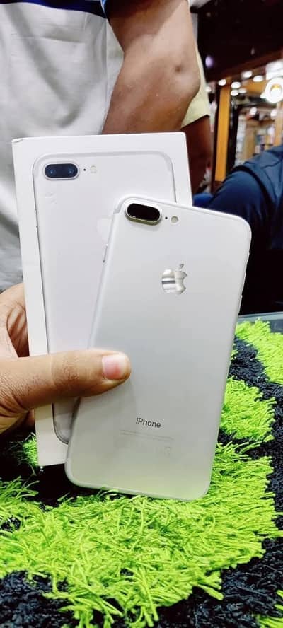 iphone 7 plus 128 GB  no open no repair PTA approved all ok