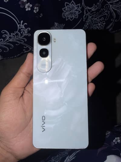 All oky 10/9 condition with orignal charger box dead final rate