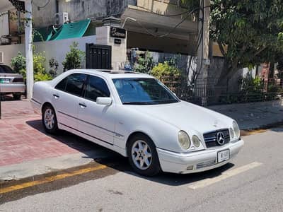 Mercedes E Class 2003