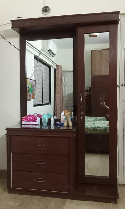 Elegant Dressing Table for Sale