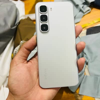 Infinix hot 60 pro plus