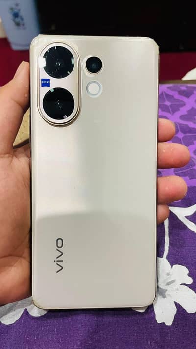 vivo v60  brand new phone just switch on next phone