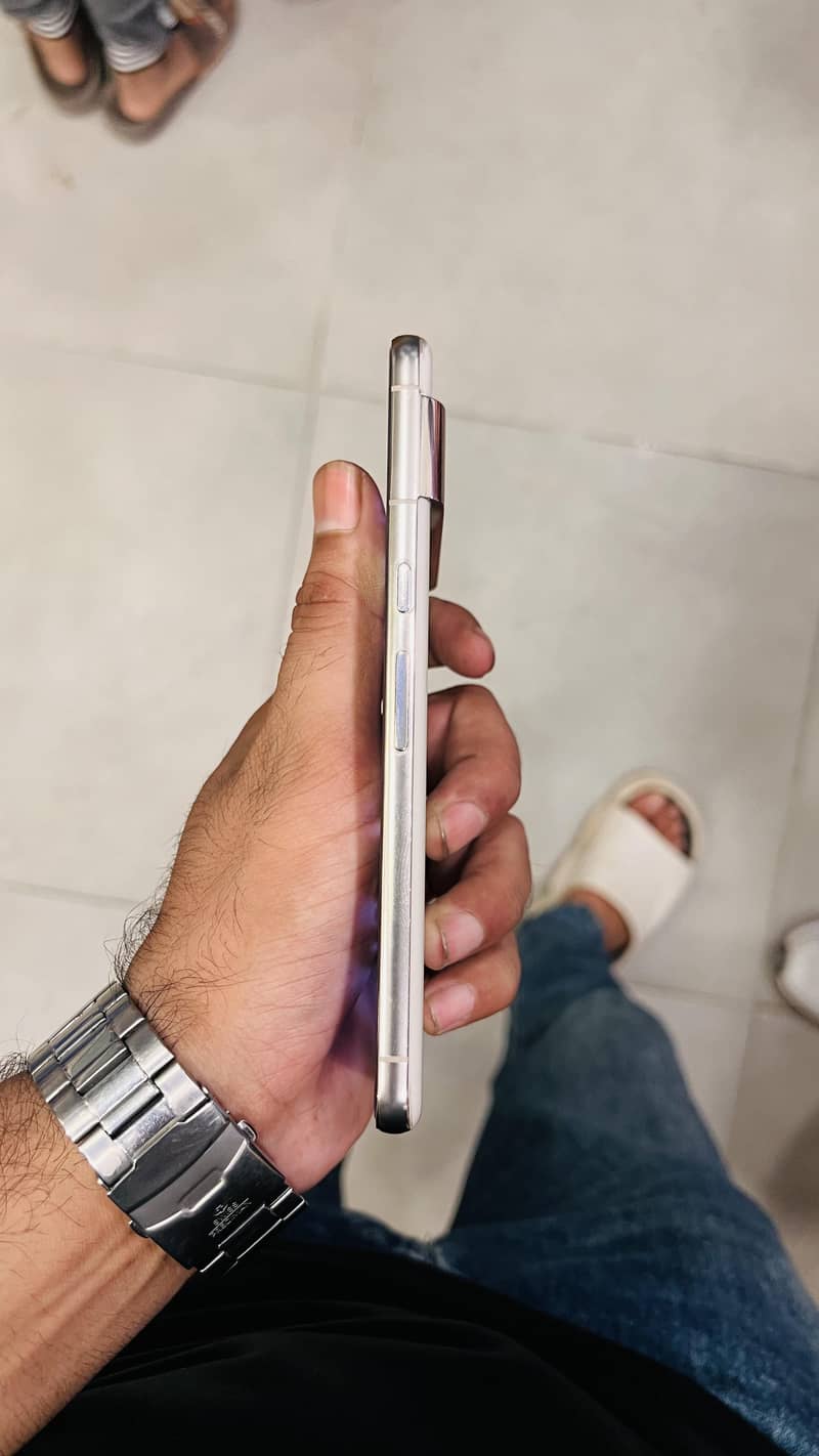 Google Pixel 8 Pro 5