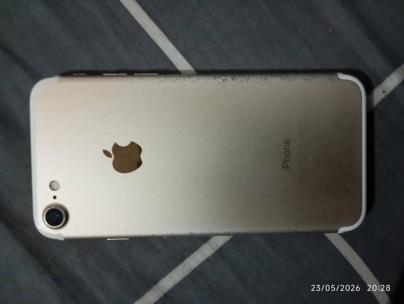 Apple iPhone 7 7