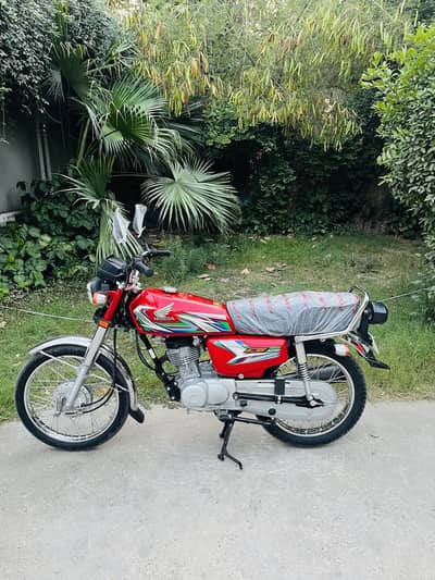 Honda cg 125 2023 model total original bike 10/10 best for 2024