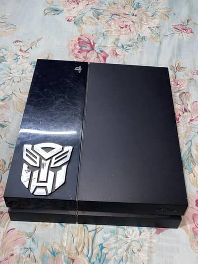 PLAYSTATION 4