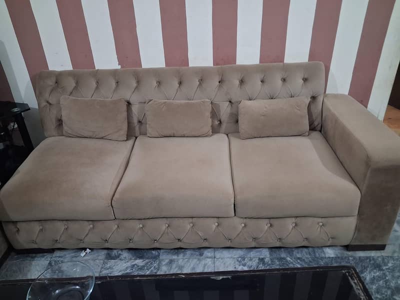 L shape sofa condition 10/10 1