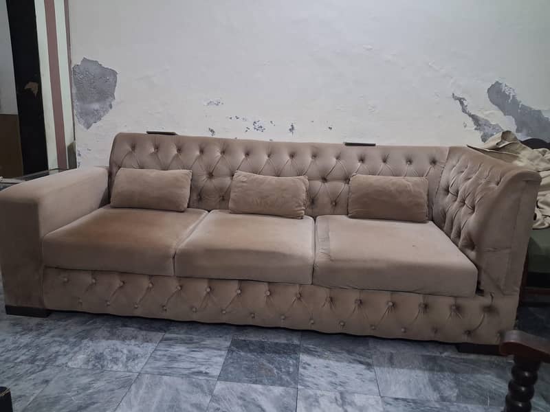 L shape sofa condition 10/10 2