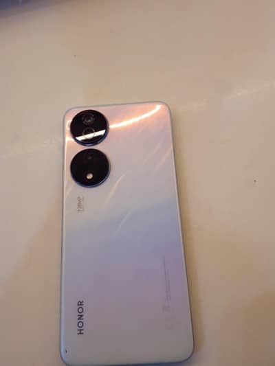 Honor x7b Flowering silver |8/256| Middle eastern model Official PTA