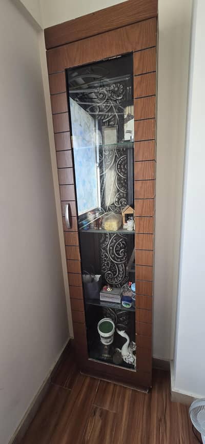 FULL BED ROOM SET AVAILABLE FOR SEL