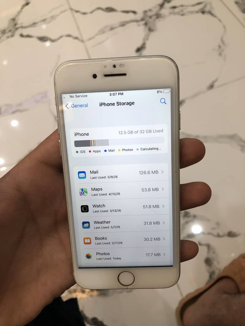 Apple iPhone 7 7